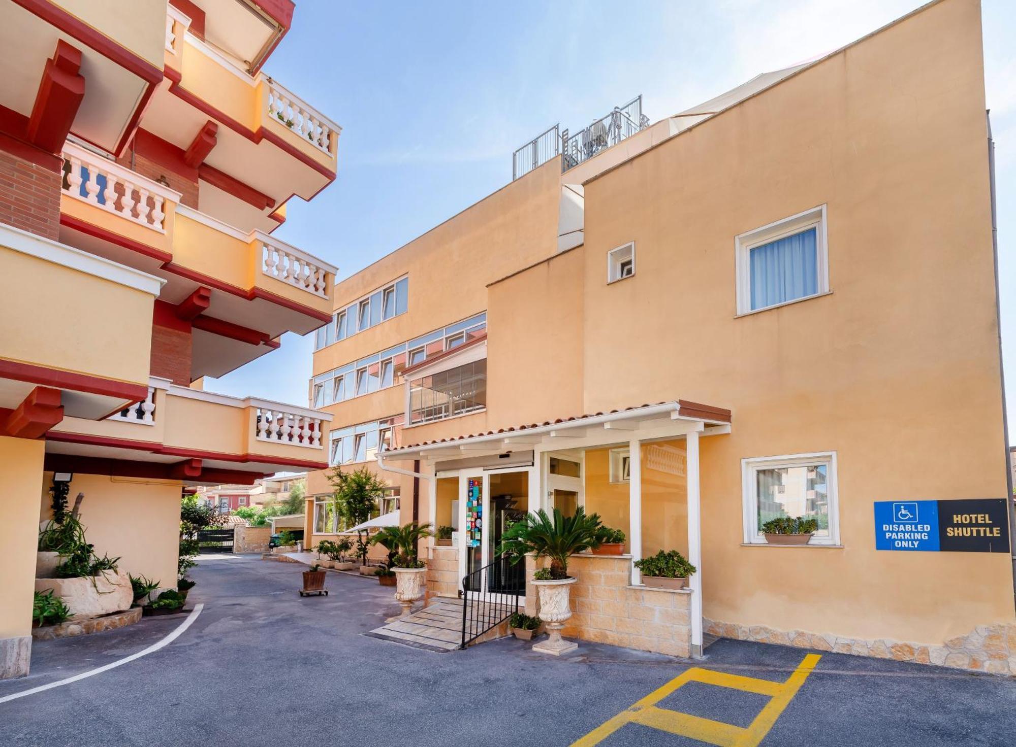 Hotel De La Ville Relais Fiumicino Exterior photo
