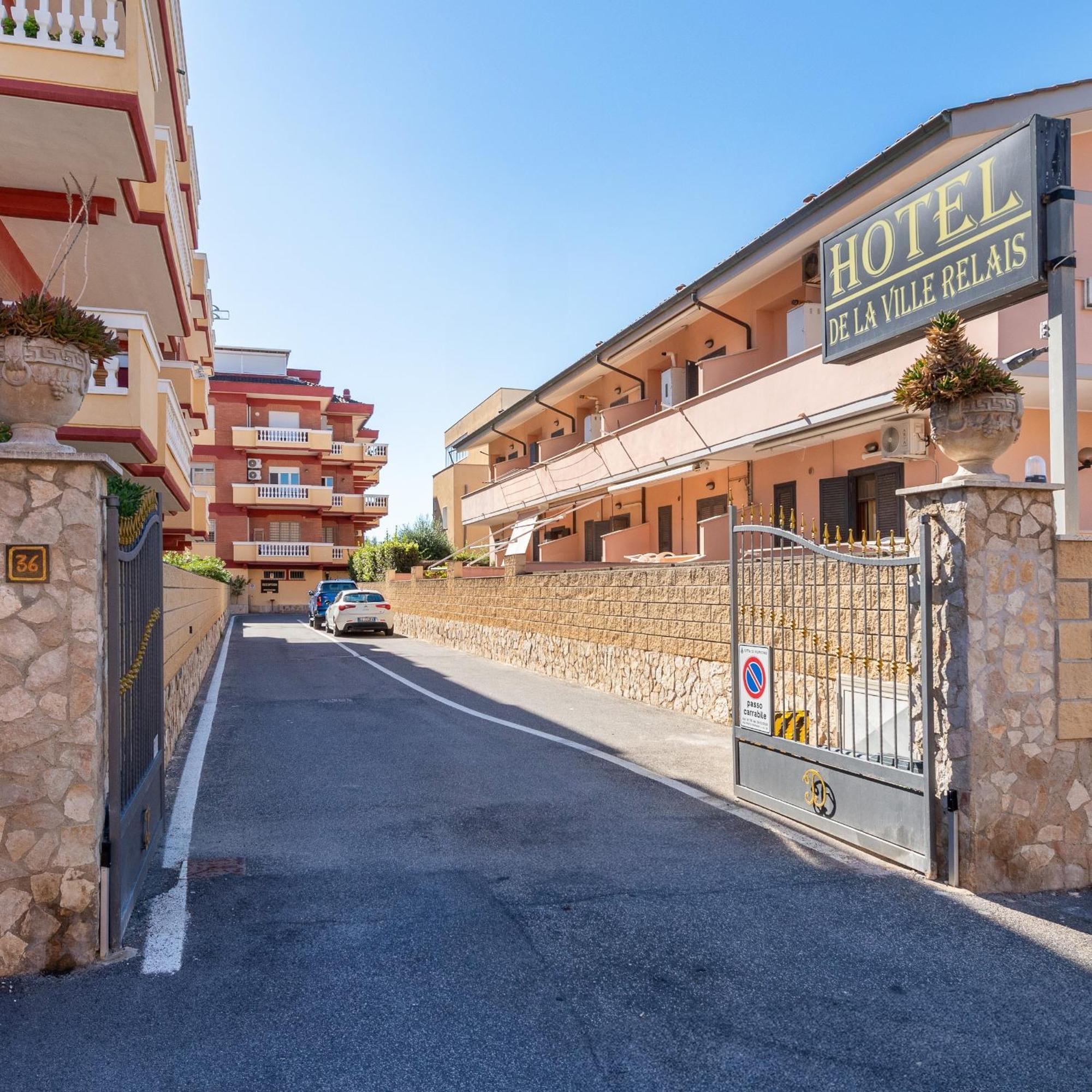 Hotel De La Ville Relais Fiumicino Exterior photo
